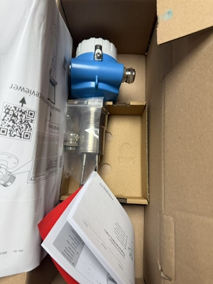 Endress+Hauser Soliphant FTM50 Series Point Level Switch Level Switch, Flush Mount, nhôm, polyester, không gỉ FTM50-2GG2A4A32AA